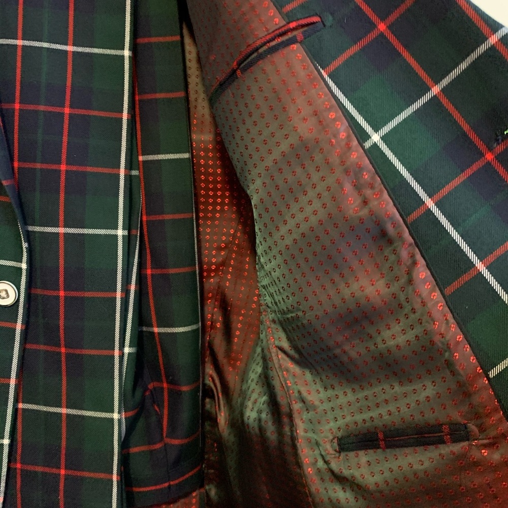 Plaid Suit! - Picture 2 of 4